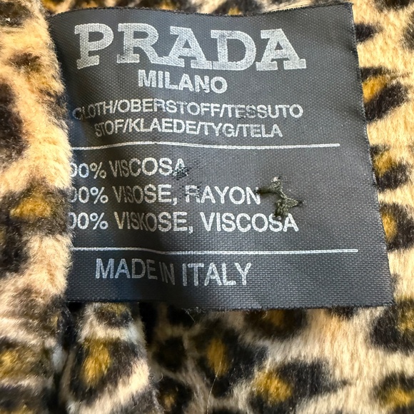 Vintage Prada Hooded Trench Coat | Leopard Print Lining | Size 46 Made in Italy - Picture 5 of 6